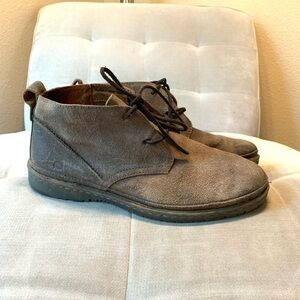 Born Brown Grey Suede Leather Elk II Men’s Chukka Boots Size 11.5